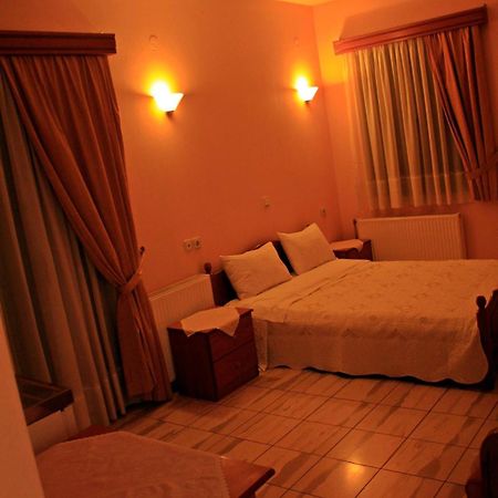Neo Mpizani Guesthouse Bizani מראה חיצוני תמונה