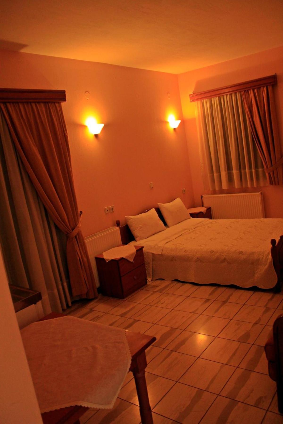Neo Mpizani Guesthouse Bizani מראה חיצוני תמונה